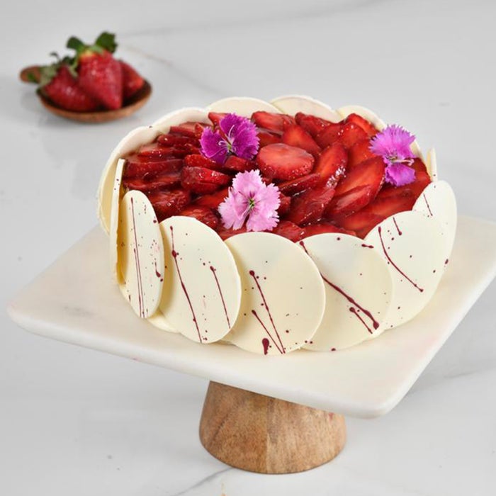 AMBROSIA'S - FRESH STRAWBERRY GATEAUX